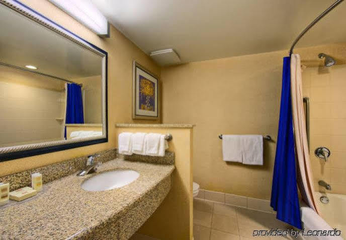 Hotel Courtyard By Marriott Anniston Oxford Exterior foto